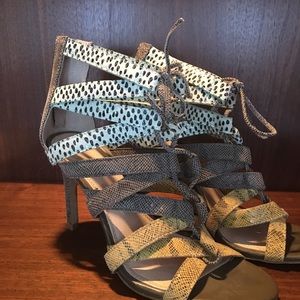 Banana republic Animal print stilettos